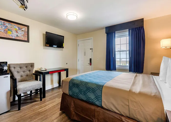 Econo Lodge By Choice - Cape Cod