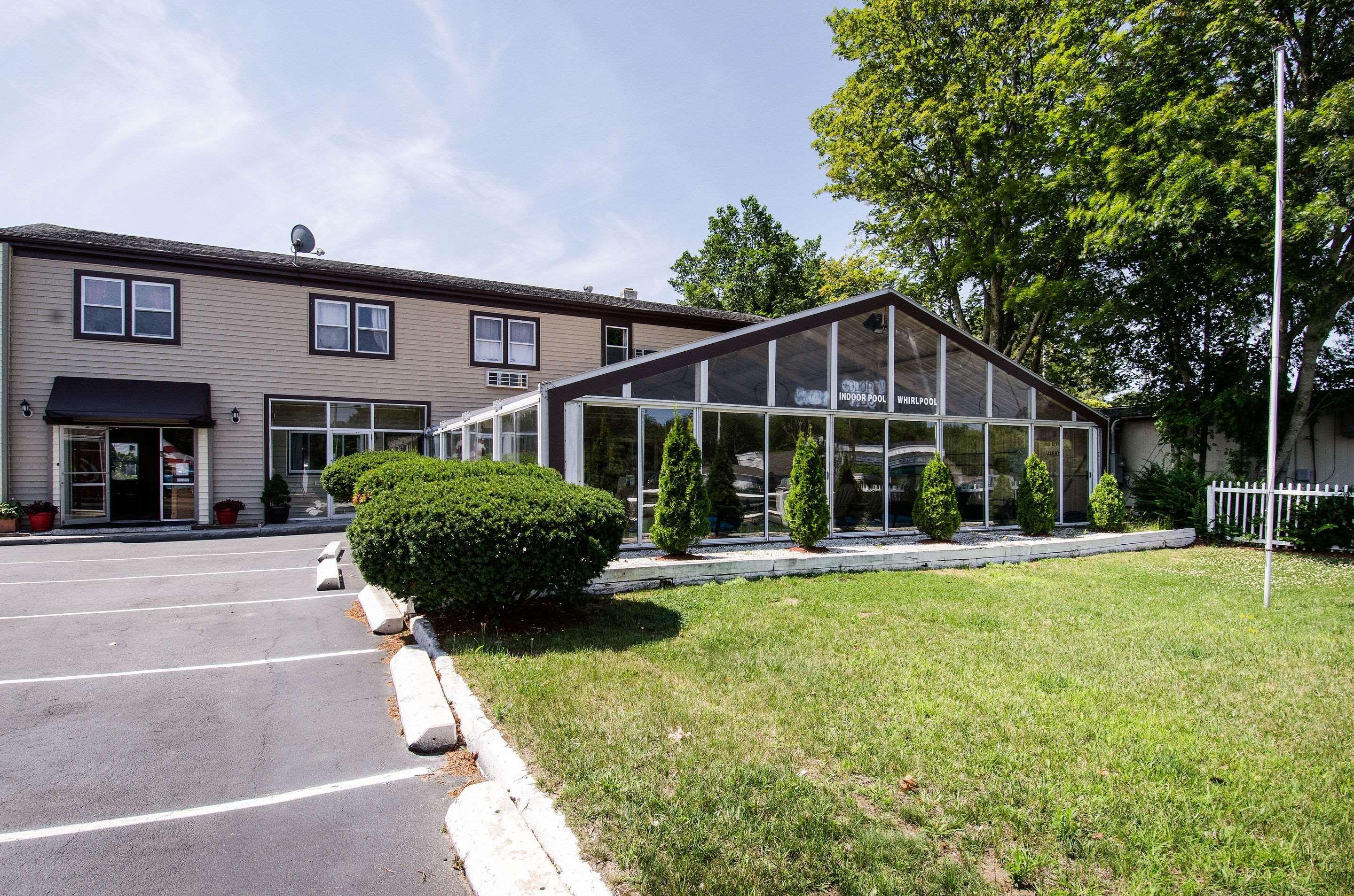 Econo By Choice - Cape Cod Lodge *
